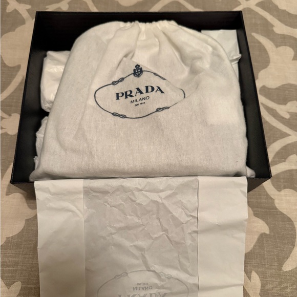 Nylon Prada Re-Edition 2000 mini-bag - Picture 6 of 14